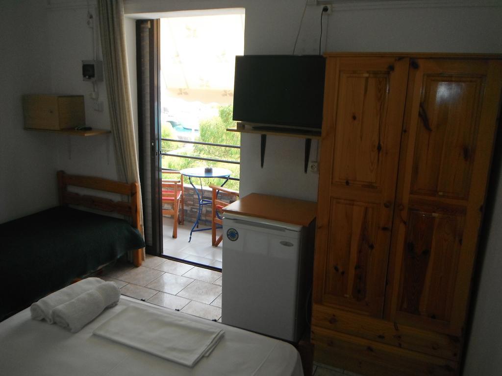 Orfeas Rooms Васілікі Номер фото