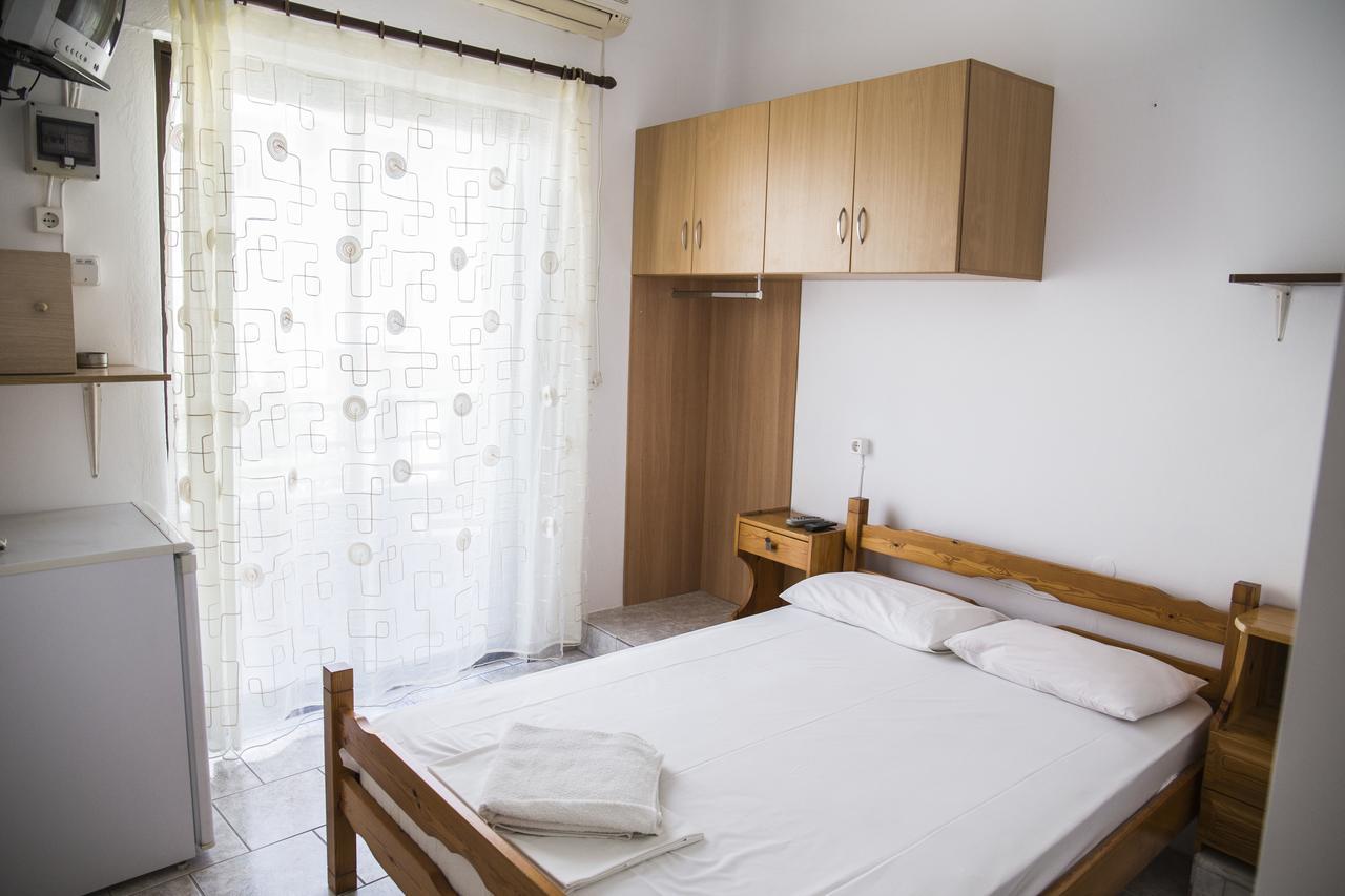 Orfeas Rooms Васілікі Екстер'єр фото