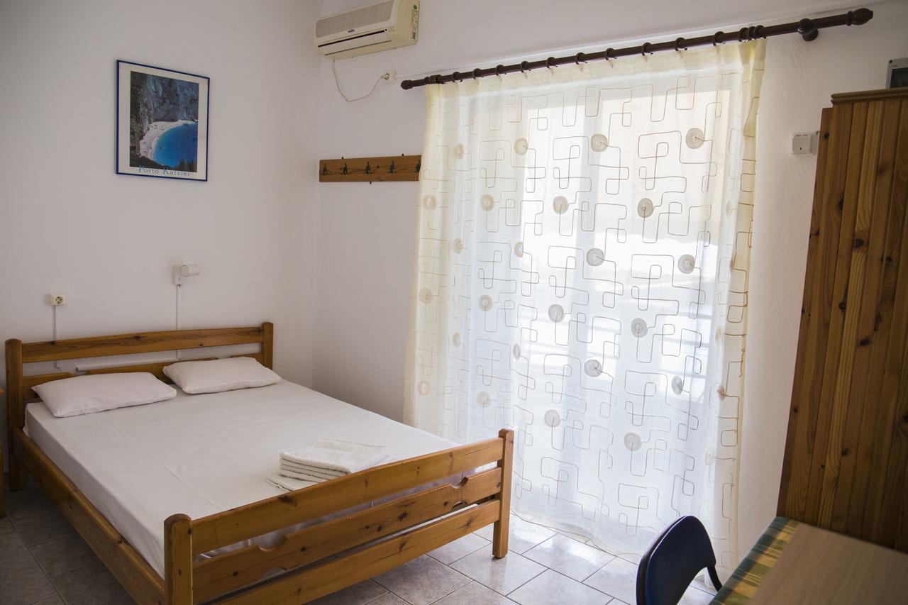 Orfeas Rooms Васілікі Екстер'єр фото